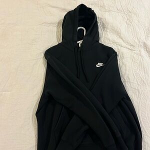 Men’s Black Nike Hoodie. Size Medium.